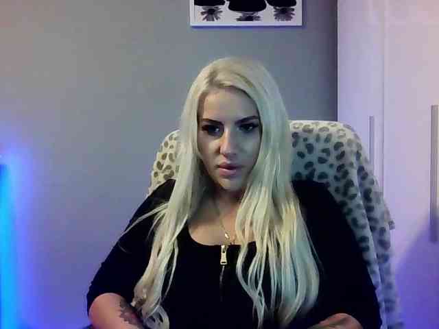 LeylaDesire webcam