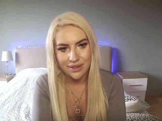 LeylaDesire webcam