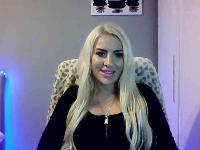 LeylaDesire webcam