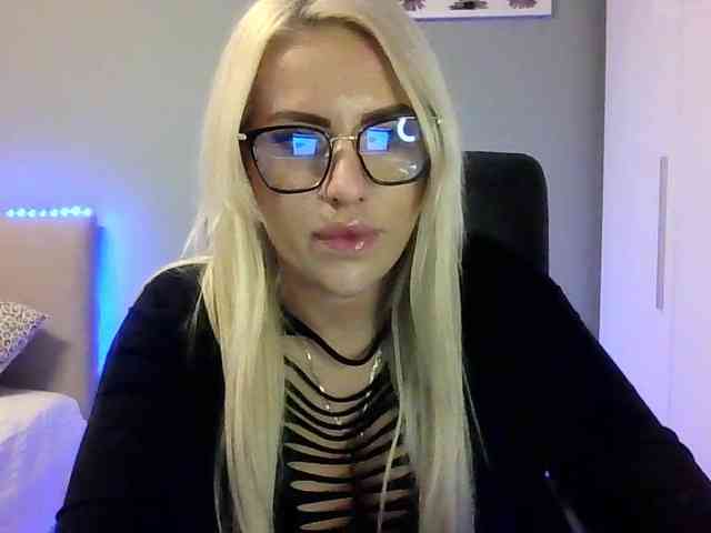LeylaDesire webcam