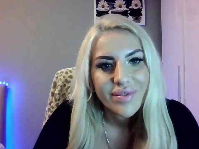 LeylaDesire webcam
