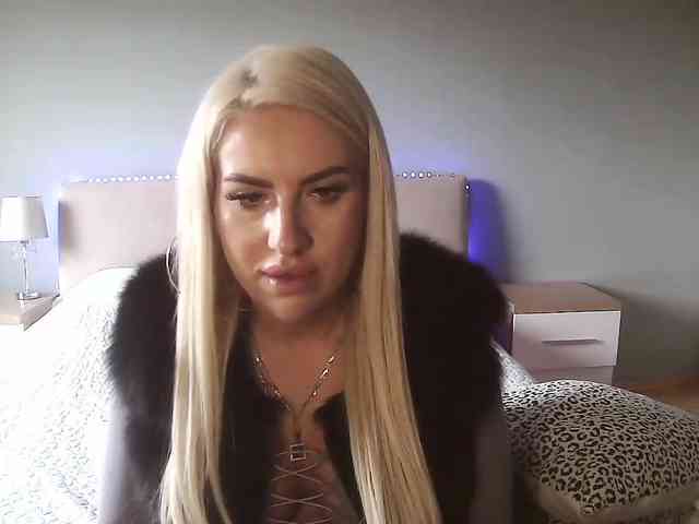 LeylaDesire webcam