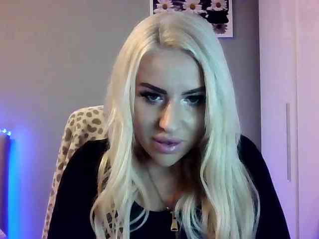 LeylaDesire webcam