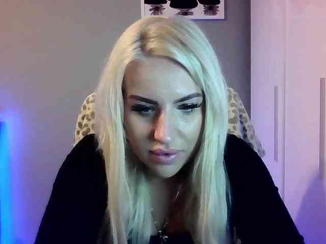LeylaDesire webcam