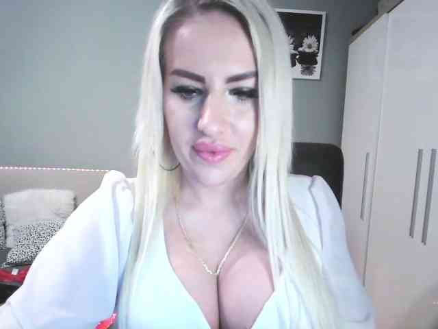 LeylaDesire webcam