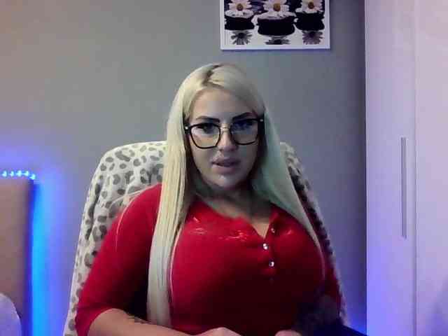 LeylaDesire webcam