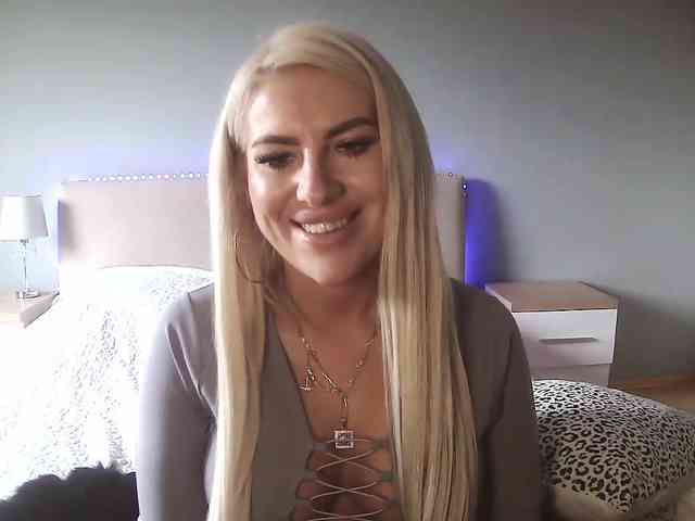LeylaDesire webcam