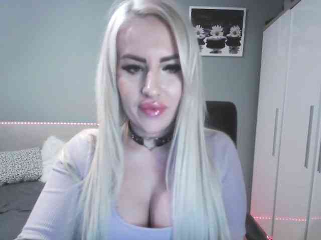 LeylaDesire webcam