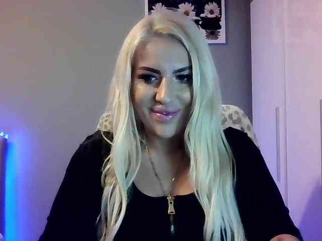 LeylaDesire webcam