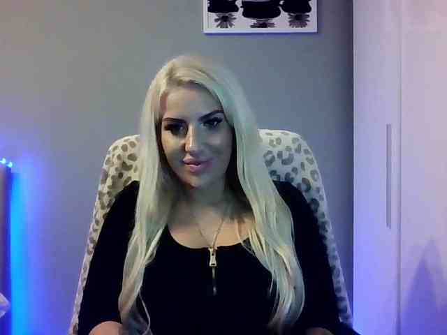 LeylaDesire webcam