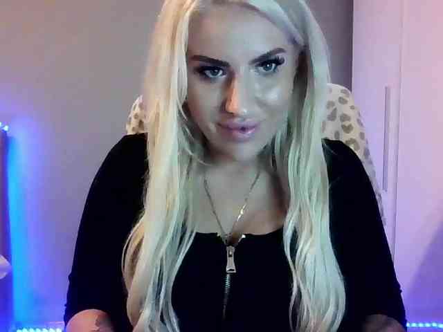 LeylaDesire webcam