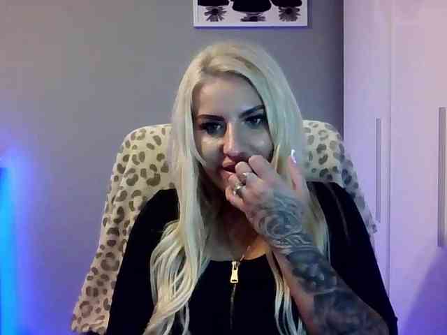LeylaDesire webcam