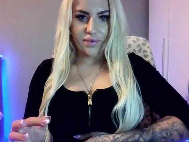 LeylaDesire webcam