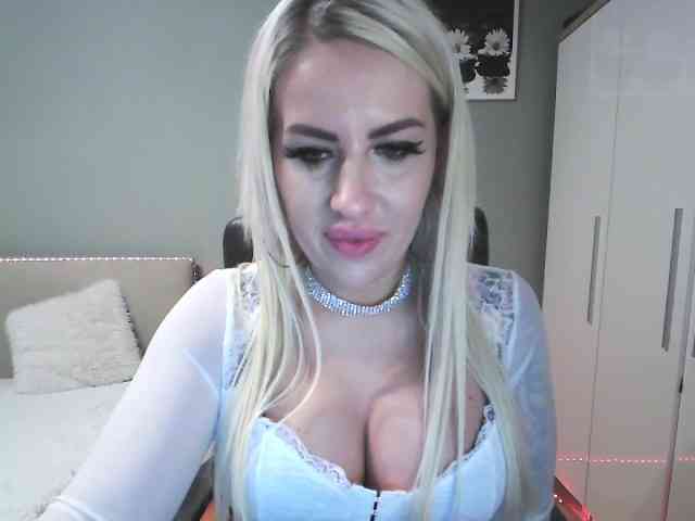 LeylaDesire webcam