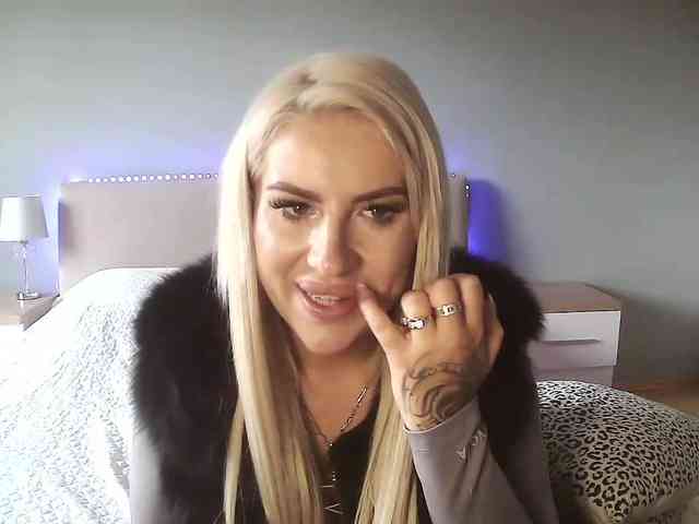 LeylaDesire webcam