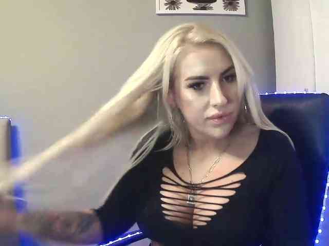 LeylaDesire webcam