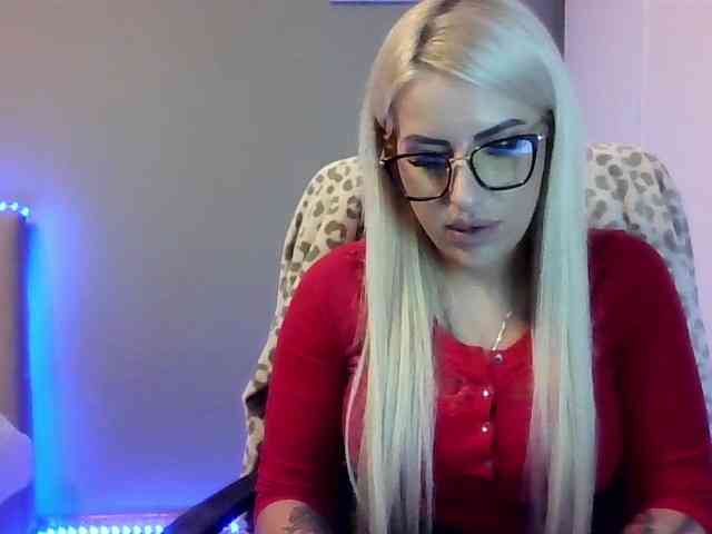 LeylaDesire webcam