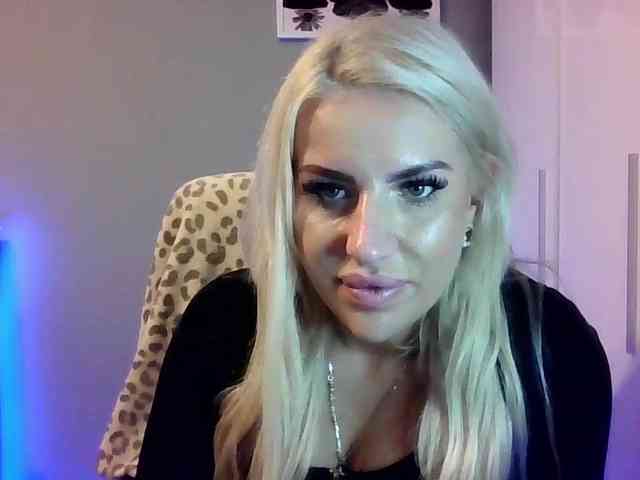 LeylaDesire webcam