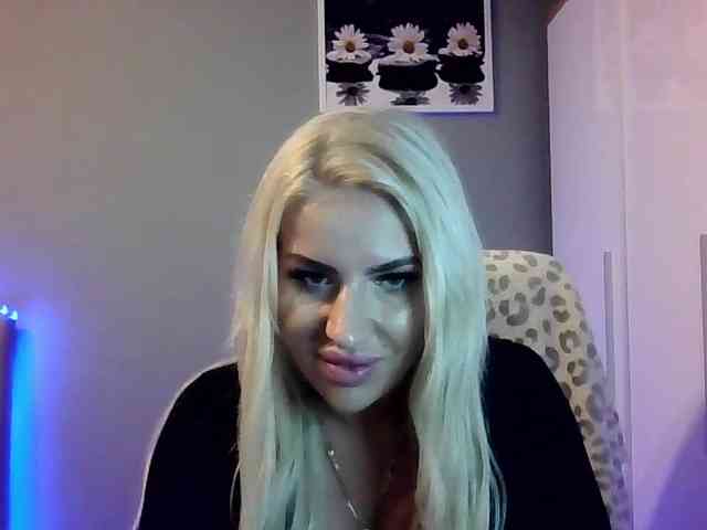 LeylaDesire webcam