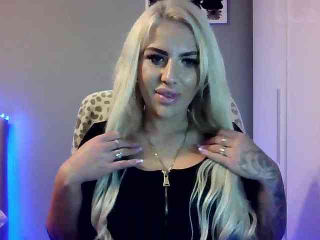 LeylaDesire webcam
