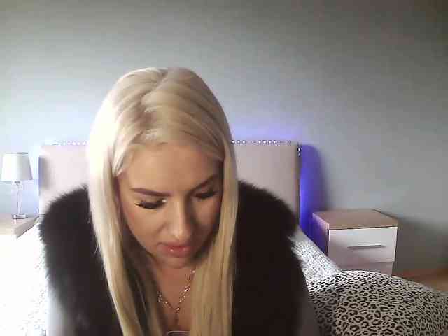 LeylaDesire webcam