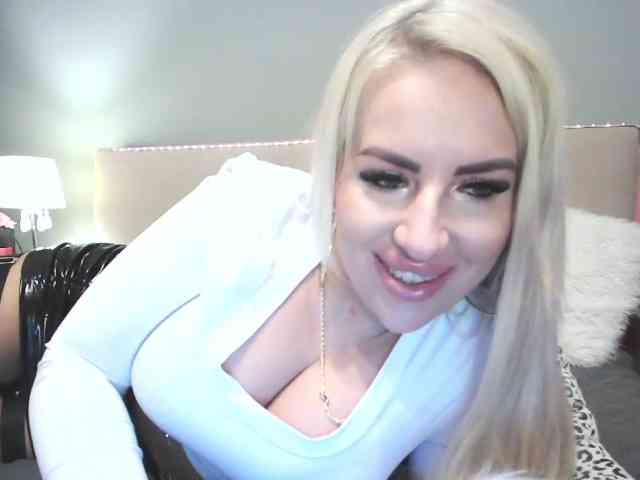 LeylaDesire webcam