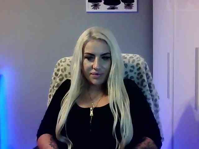 LeylaDesire webcam