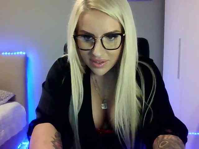 LeylaDesire webcam