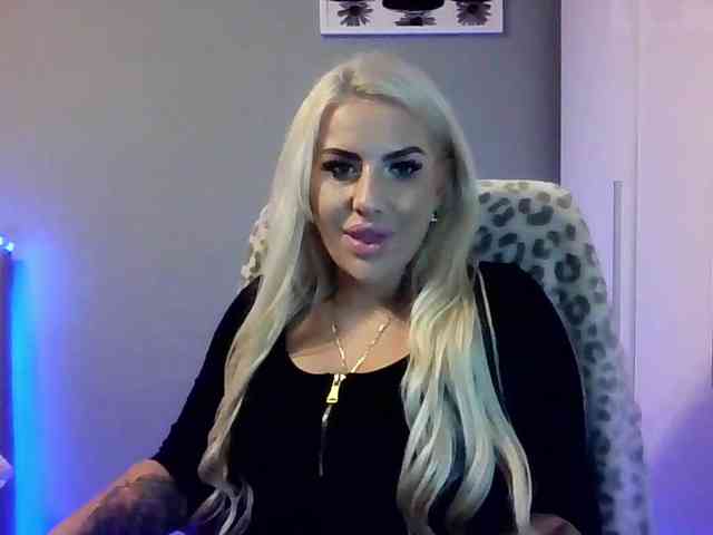LeylaDesire webcam
