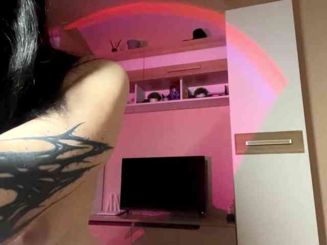 CharlaJarman webcam