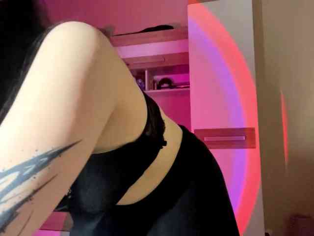 CharlaJarman webcam