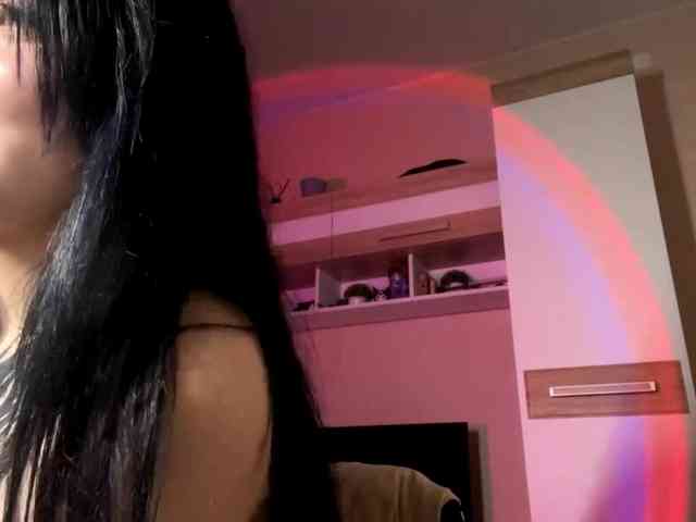 CharlaJarman webcam