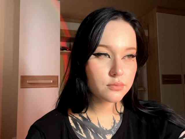 CharlaJarman webcam