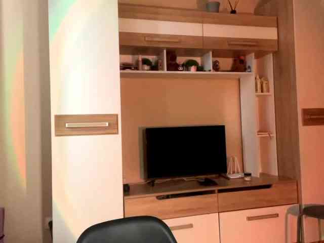 CharlaJarman webcam