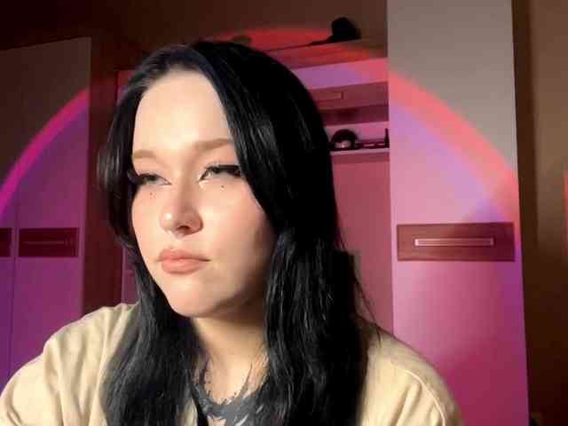 CharlaJarman webcam