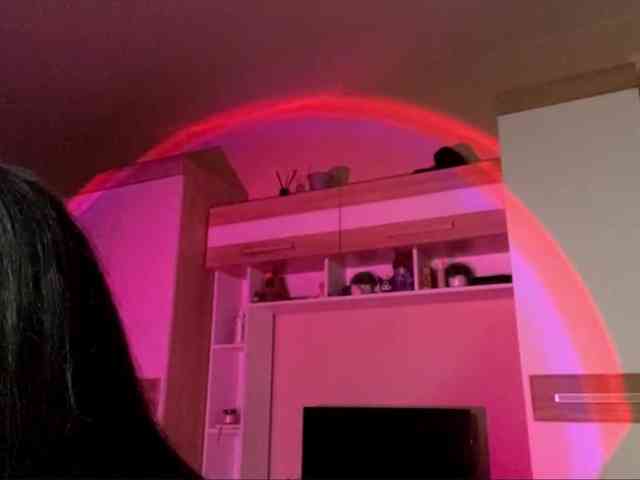 CharlaJarman webcam