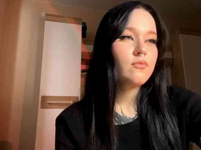 CharlaJarman webcam
