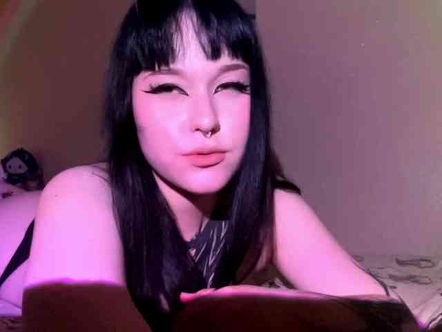 CharlaJarman webcam