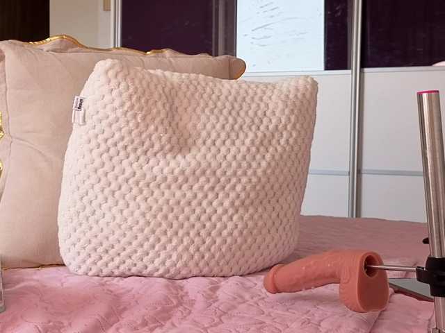 Marybel95's BongaCams show and profile