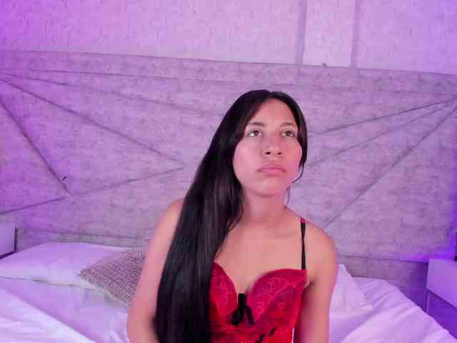 EmmaSaenz webcam