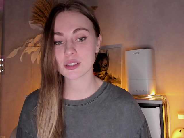 AlisaClark's BongaCams show and profile