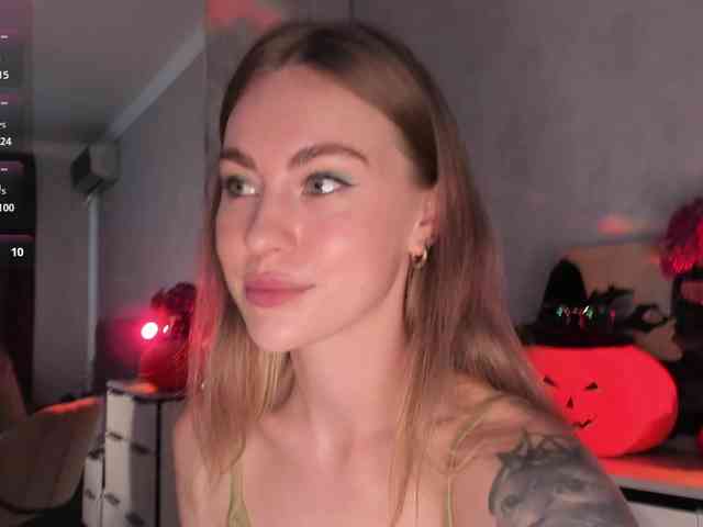 AlisaClark webcam