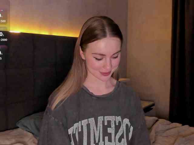 AlisaClark AlisaClark