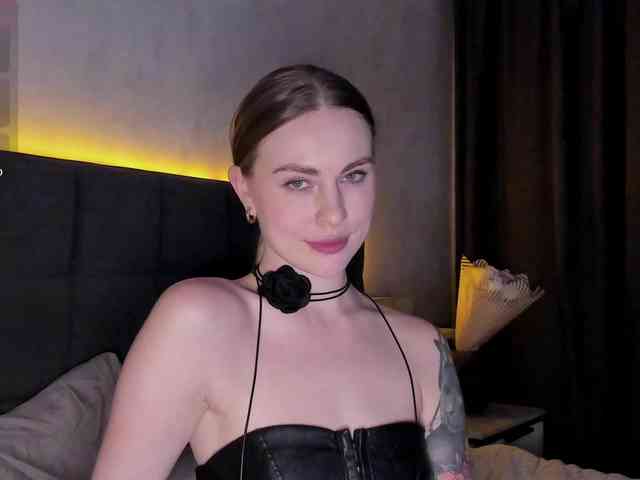 AlisaClark AlisaClark