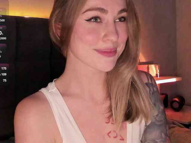 AlisaClark webcam