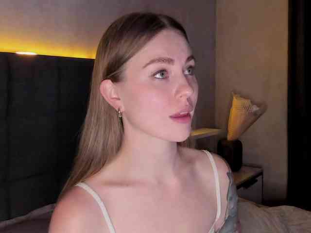 AlisaClark AlisaClark