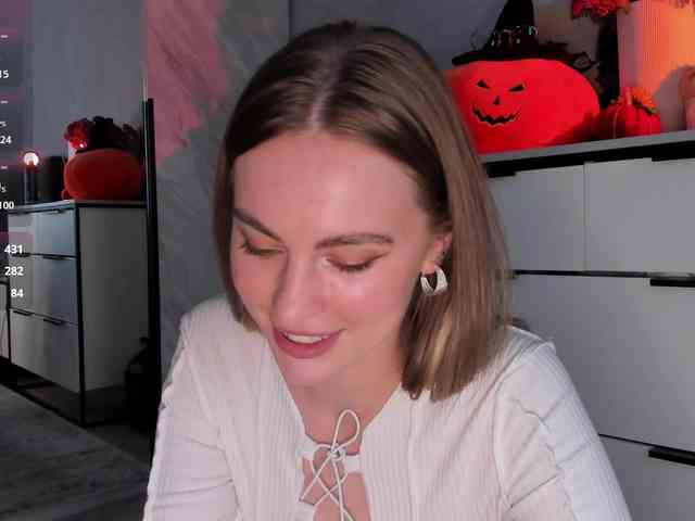 AlisaClark webcam