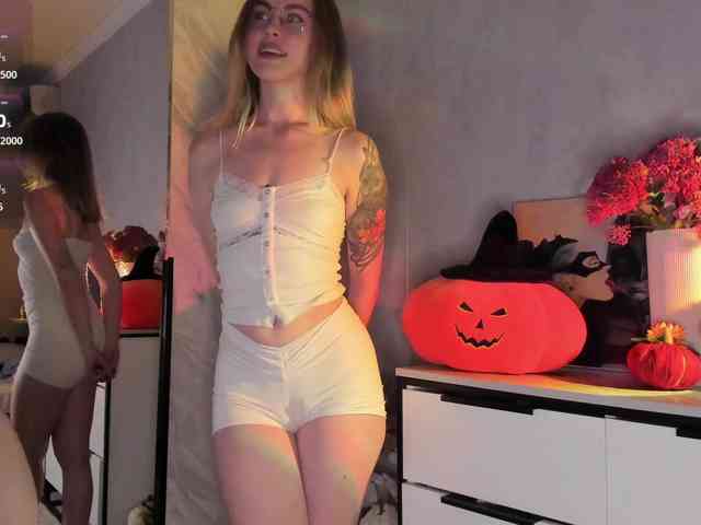 AlisaClark webcam