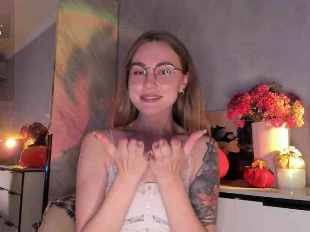 AlisaClark webcam