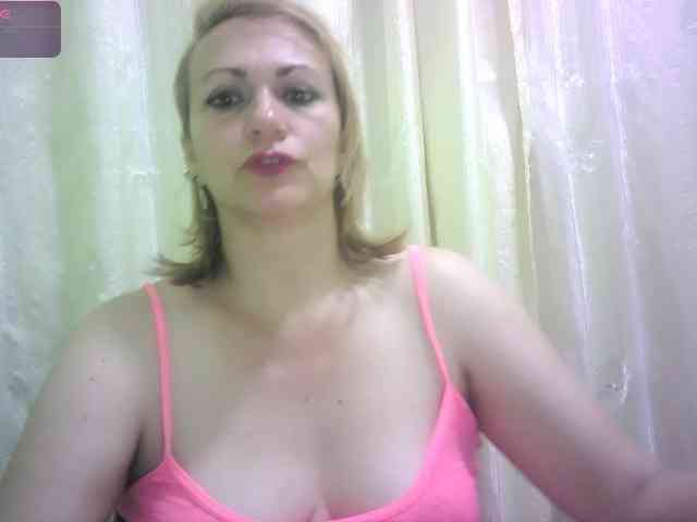 auroramia123 webcam